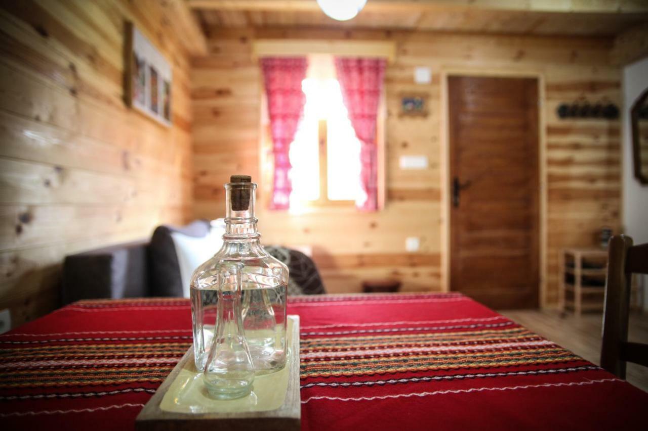 Taramour Cottages. Mojkovac Luaran gambar