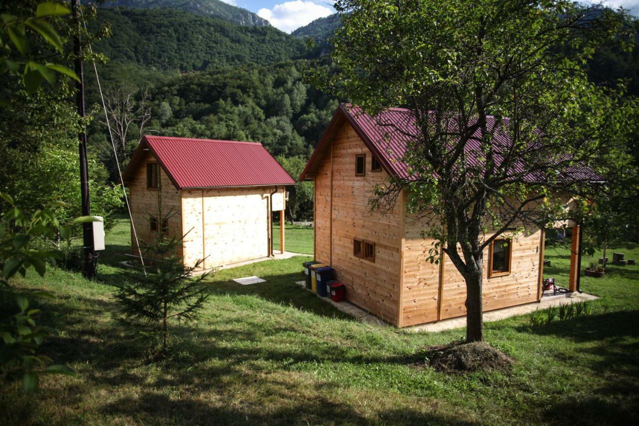 Taramour Cottages. Mojkovac Luaran gambar